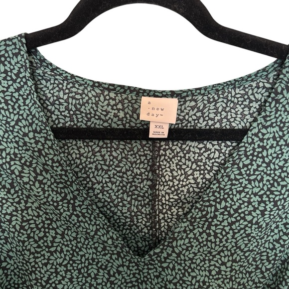 A New Day puff sleeve green blouse XXL ‼️must bundle with other listings‼️ - Picture 5 of 8